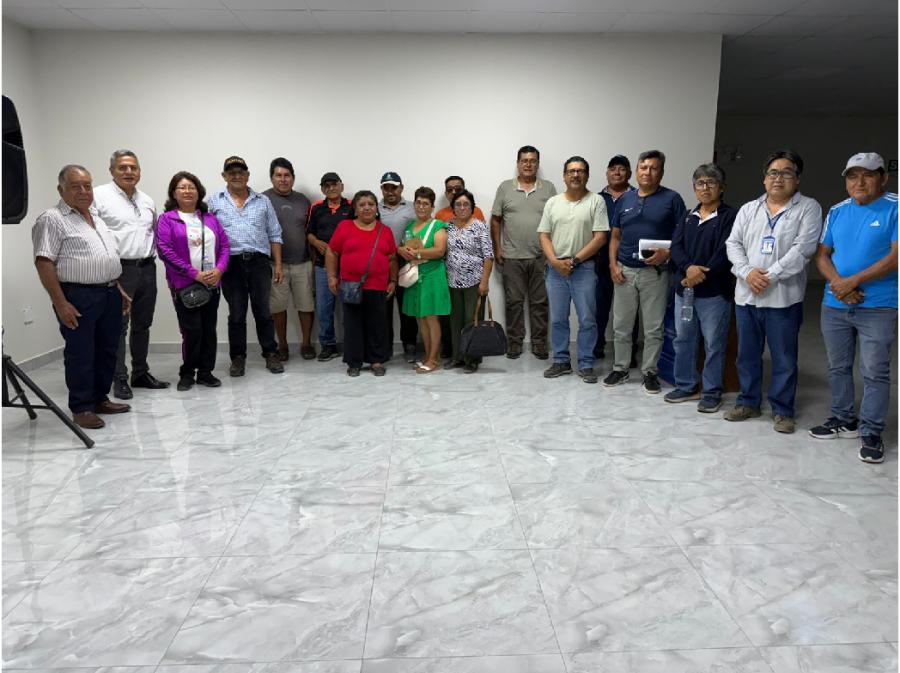 Reunión de trabajo con la Comisión de Usuarios la Esperanza y sus comités de apoyo