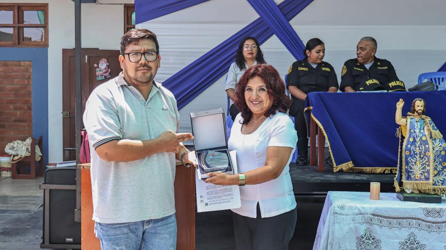 Junta de Usuarios presente en la premiación a la I.E. San Juan Bautista por su triunfo en proyectos de cultura del Agua