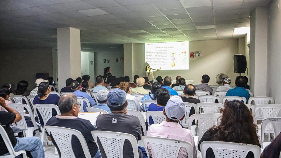 Capacitación a nuestras Comisiones de Usuarios